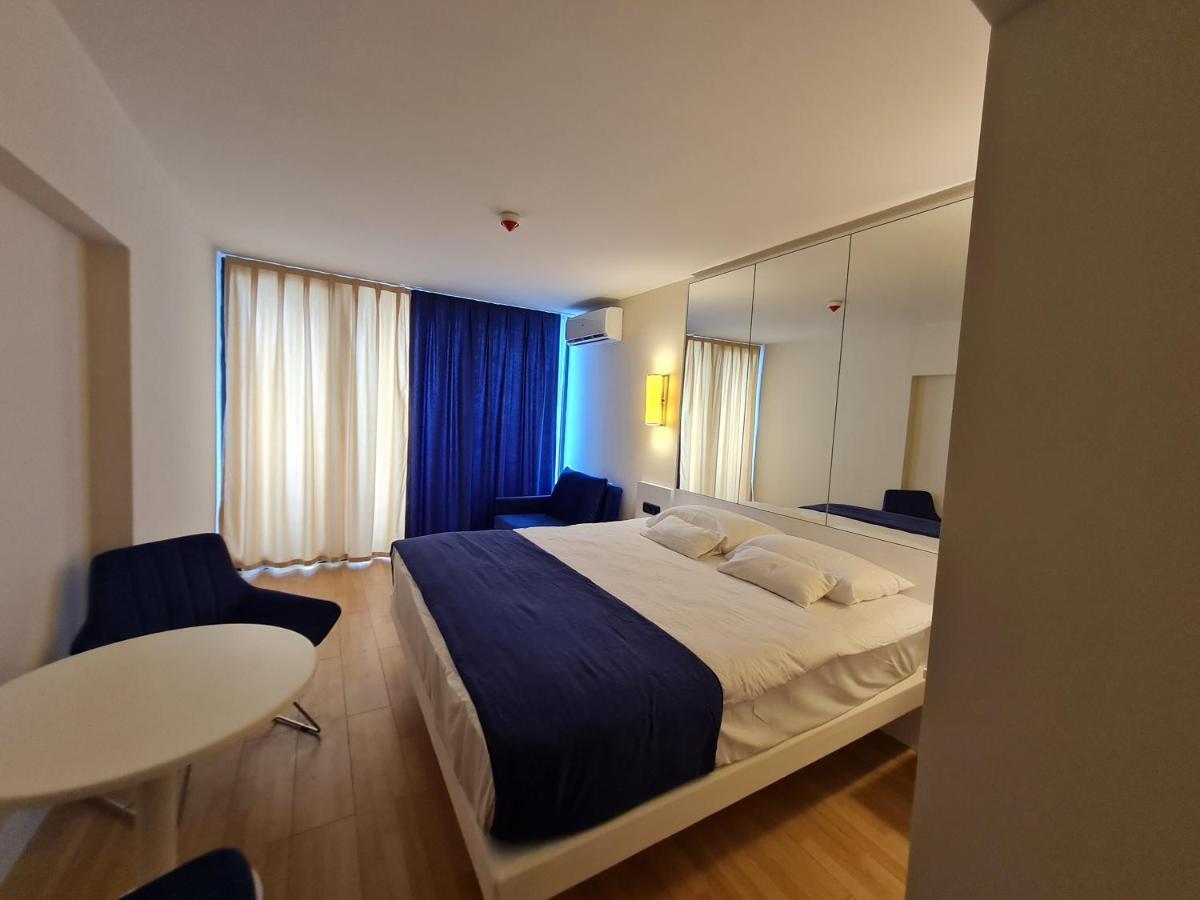 Hotel Orbi City Sea Horizon Batumi Esterno foto