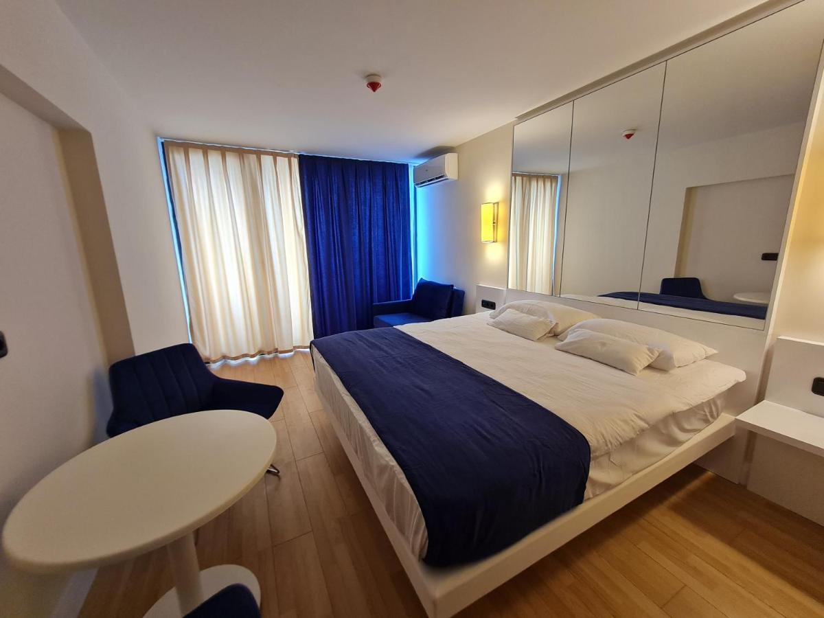 Hotel Orbi City Sea Horizon Batumi Esterno foto