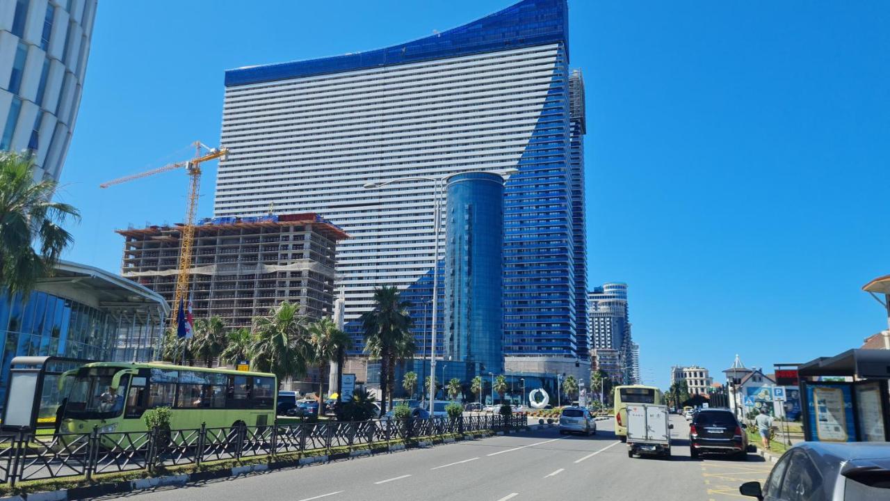 Hotel Orbi City Sea Horizon Batumi Esterno foto